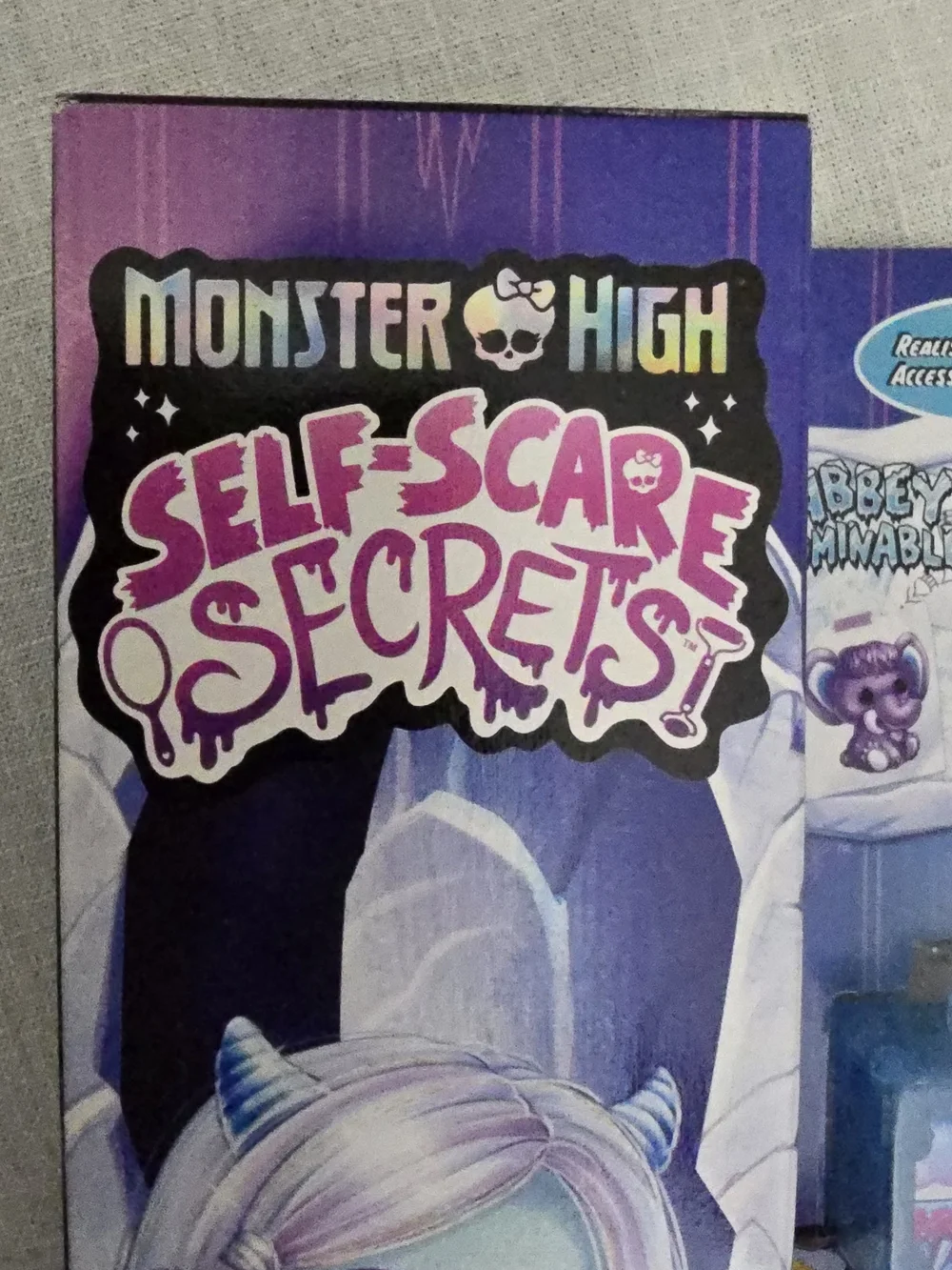 Monster High Self-Scare Secrets Abbey Bominable Fashion Doll with 13 Accessories
